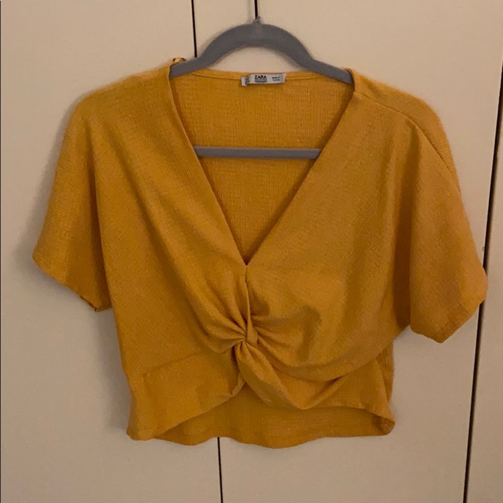 Zara Yellow Cropped Shirt